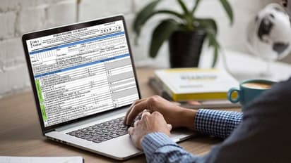 ಟ್ಯಾಕ್ಸ್ ರಿಫಂಡ್ ಸ್ಟೇಟಸ್ ತಿಳಿಯೋದು ಹೀಗೆ: ಒಂದು ಕ್ಲಿಕ್‌ನ ಸೇವೆ ನಿಮಗೆ!