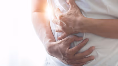 Nonalcoholic Fatty Liver Disease :  ഈ ലക്ഷണം അവ​ഗണിക്കരുത്; നോൺ ആൽക്കഹോളിക് ഫാറ്റി ലിവറിന്റെതാകാം