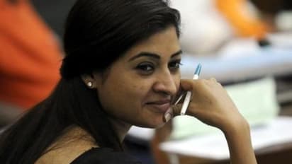 AAP MLA Alka Lamba meets Sonia Gandhi, likely to join Congress; setback for Delhi govt