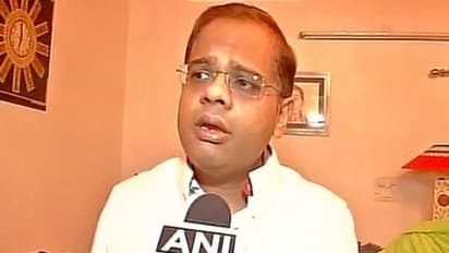 জন্ম পরিচয় নিয়ে প্রতারণার অভিযোগ, গ্রেফতার ছত্তিশগড়ের প্রাক্তন মুখ্যমন্ত্রীর ছেলে