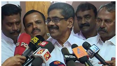 ക്രൈംബ്രാഞ്ച് ശ്രമം സര്ക്കാരിന്റെ മുഖം രക്ഷിക്കാന്; പിഎസ്സി പരീക്ഷാക്രമക്കേടിലെ അന്വേഷണം തൃപ്തികരമല്ല: മുല്ലപ്പള്ളി