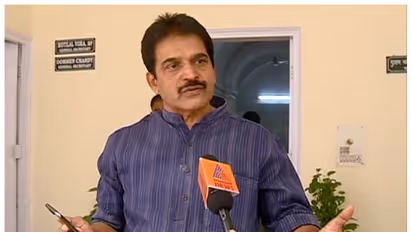 സ്ഥാനാർത്ഥി നിർണയം മാർച്ച് ആദ്യവാരം പൂർത്തിയാക്കും, മുഖ്യമന്ത്രിക്ക് സമനില തെറ്റി: കെസി വേണുഗോപാൽ