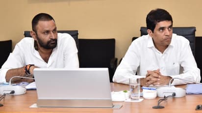 కృష్ణా-గుంటూరు జిల్లాలు నిర్లక్ష్యమయ్యాయి: హైపవర్ కమిటీ భేటీలో మంత్రుల వ్యాఖ్యలు