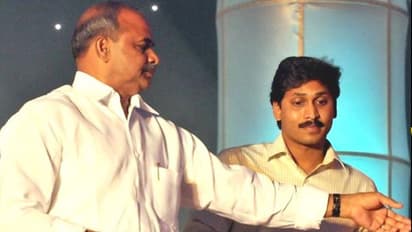 గురువు పేరుతో స్కూల్ కట్టారు.. వైఎస్ను గుర్తుచేసుకున్న జగన్