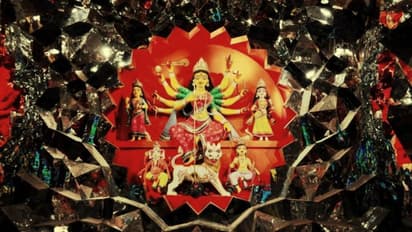 আধুনিকতায় নব রসের উপস্থাপনা, এবারের হিন্দুস্তান পার্ক সর্বজনীনে