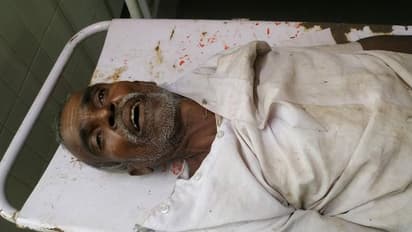 యూరియా కోసం క్యూలో నిలబడ్డ రైతు మృతి: ప్రభుత్వ హత్య అంటూ కాంగ్రెస్ మండిపాటు