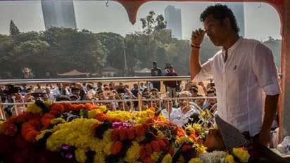 గురుపూజోత్సవం: అచ్రేకర్ ని గుర్తుచేసుకుని సచిన్ భావోద్వేగం