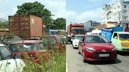 കൊച്ചിയില് മണിക്കൂറുകളായി ഗതാഗതസ്തംഭനം; വാഹനക്കുരുക്കില് വലഞ്ഞ് കുണ്ടന്നൂര്