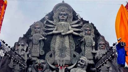 সাবেকিয়ানা এবং আধুনিকতার সংমিশ্রণে বাংলার প্রাচীন চালচিত্রের দেখা মিলবে দেশপ্রিয় পার্কে