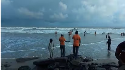 দিঘা-মন্দারমণি একঘেয়ে হয়ে যাচ্ছে, তবে ঘুরে আসুন দীঘার কাছেই থাকা এই জায়গায়