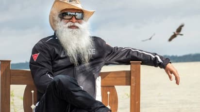 ஈஷா வைத்த செம்ம செக்: ’காவேரி’யில் கொட்டப்படும் பணத்தை நிர்வகிப்பது இவர்கள்தான்! ’கூக்குரல்’களுக்கு போட்டாச்சு பூட்டு