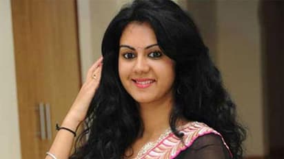 రామ్జెఠ్మలానీకి ఈ హీరోయిన్ ఏమవుతుందో తెలుసా..?