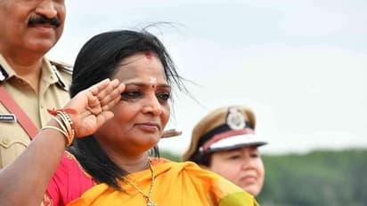 కాంగ్రెస్- బీజేపీల మధ్య ఘర్షణ: గవర్నర్ తమిళిసై అసంతృప్తి