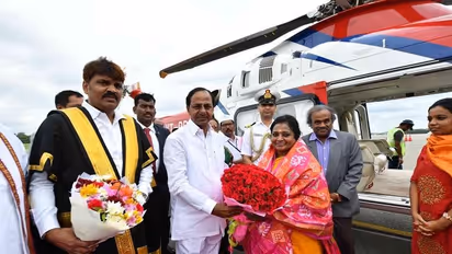 வரலாற்றில் இடம்பிடித்த தமிழிசை..! பதவியேற்பில் கிடைத்த உச்ச கட்ட மரியாதை..! புகைப்பட தொகுப்பு!