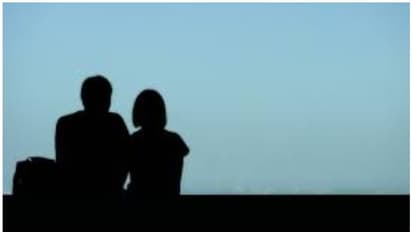 പരിചയപ്പെട്ടത് വിവാഹവീട്ടില് വെച്ച്; കുഞ്ഞുങ്ങളെ ഉപേക്ഷിച്ച് യുവാവും യുവതിയും ഒളിച്ചോടി