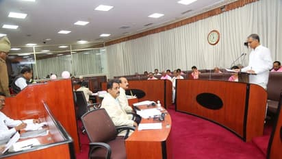 జగన్ కు చిక్కులు ఇవే: అమరావతి రైతులతో ఒప్పందమే కీలకం