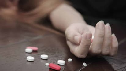 திருமணமான 10 மாதத்தில் வரதட்சணை கொடுமை... பெண் என்ஜினீயர் தற்கொலை..!