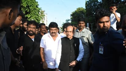 హైదరాబాద్ లో ఘనంగా మొహర్రం వేడుకలు... మంత్రుల పర్యవేక్షణలో (ఫోటోలు)