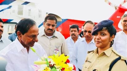 కెసిఆర్ ని తన పెళ్ళికి ఆహ్వానించిన మెదక్ ఎస్పీ చందన దీప్తి