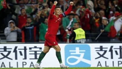 নতুন রেকর্ডের পথে পা রোনাল্ডোর, বড় জয় ফ্রান্স, ইংল্যান্ডের