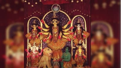 বাংলার শিল্পকলা ধরা দেবে বৃন্দাবন মাতৃ মন্দিরের পুজোয়