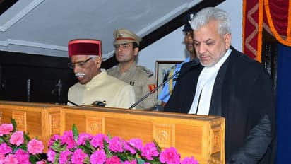 హిమాచల్ ప్రదేశ్ గవర్నర్ గా దత్తాత్రేయ ప్రమాణ స్వీకారం