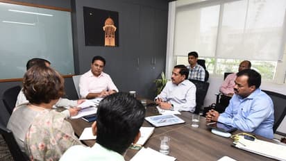 పాలన సంస్కరణలు ప్రజలకు అందుబాటులోకి తేవాలి: కెటిఆర్