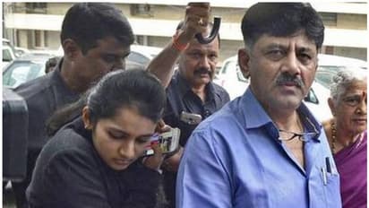 9.50 ಲಕ್ಷದಿಂದ 108 ಕೋಟಿ ಒಡ​ತಿ​ಯಾದ ಡಿಕೆಶಿ ಪುತ್ರಿ ಐಶ್ವರ್ಯಾ!