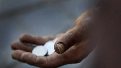 திடீரென கொலைகாரனாக மாறிய பிச்சைக்காரன்...!! சற்று முன் கோயம்பேடு பேருந்து நிலையத்தில் பயங்கரம்...!!