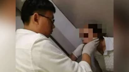 मुंह खोलकर हंसना पड़ा महिला को महंगा, जबड़ा बंद करने आया डॉक्टर