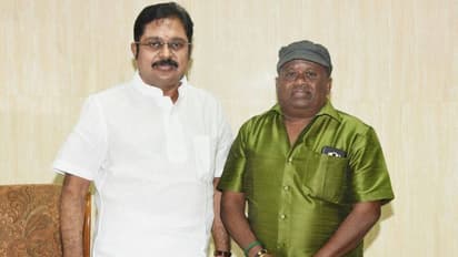 நடிகர் செந்திலுக்கு அமமுகவில் பதவி கொடுத்த தினகரன்... அரசியல் வட்டாரத்தில் பரபரப்பு!!