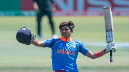 ‘సారీ కోహ్లీ’... పదేళ్ల రికార్డు బద్దలు కొట్టిన శుభ్ మన్ గిల్