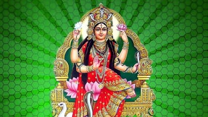 जानिए कौन है भगवान शिव की लाडली बिटिया, जिसका आदेश मानते हैं दुनिया के सभी सांप