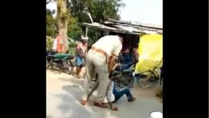 ആറുവയസ്സുകാരന്റെ മുന്നില്വച്ച് യുവാവിനെ മർദ്ദിച്ച സംഭവം; പൊലീസുകാർക്കെതിരെ വധശ്രമത്തിന് കേസ്