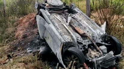 திருப்பதிக்கு சென்றுவிட்டு திரும்பிய போது கோர விபத்து... கார் தீப்பற்றியதில் ஒரே குடும்பத்தைச் சேர்ந்த 5 பேர் உடல்கருகி உயிரிழப்பு..!