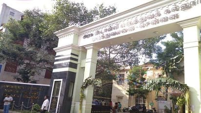 சென்னை ஸ்டான்லி அரசு மருத்துவமனையில் அதிர்ச்சி.. மேலும் 10 டாக்டர்களுக்கு கொரோனா பாதிப்பு..!