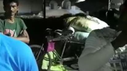 গরিবের মুখের গ্রাস গরুর মুখে,তোলপাড় বজবজ