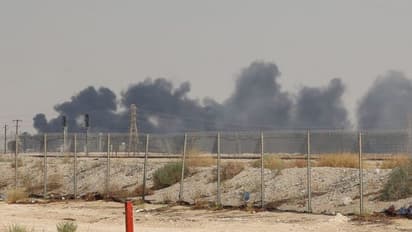 ഹൂതി വിമതരുടെ ഡ്രോൺ ആക്രമണം സൗദിയുടെ എണ്ണ ഉത്പാദനത്തെ സാരമായി ബാധിച്ചു