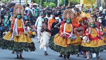 ഓണം ഘോഷയാത്രയ്ക്ക് കനത്ത സുരക്ഷ: തലസ്ഥാനത്തെ വിദ്യാഭ്യാസ സ്ഥാപനങ്ങള്ക്ക് നാളെ ഉച്ചയ്ക്ക് ശേഷം അവധി