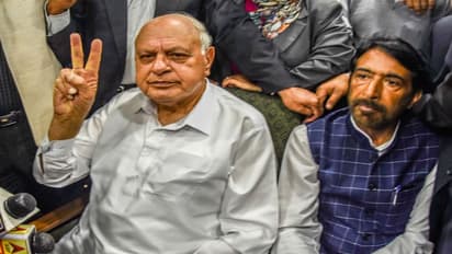 ফারুক আবদুল্লাহ কেন গৃহবন্দি, কেন্দ্রীয় সরকারকে নোটিশ সুপ্রিম কোর্টের