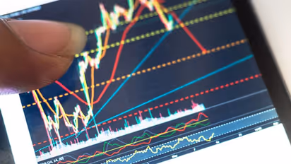 IT stocks fall: Sensex, Nifty open on a cautious note