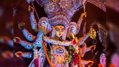 আসছে পুজো, ২০১৯ সালের মহালয়া থেকে শুরু করে দূর্গা পুজোর দিনগুলি সম্পর্কে জেনেনিন কিছু তথ্য