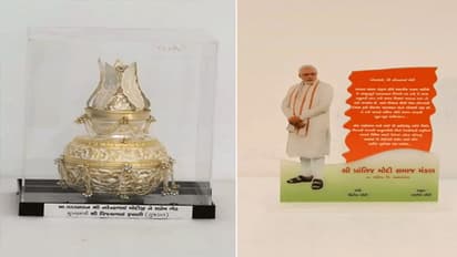 మోదీ కానుకలకు వేలం.. రూ.కోట్లు పలికాయి