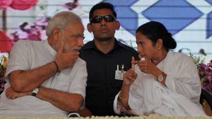 ममता बनर्जी ने मोदी से मुलाकात की, प्रधानमंत्री को बंगाल आने का दिया न्योता