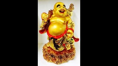 வீட்டில் குபேரன் பொம்மையை இந்த திசையில் வையுங்கள்; பிறகு நடக்கும் மாயாஜாலத்தை நீங்களே பாருங்க!