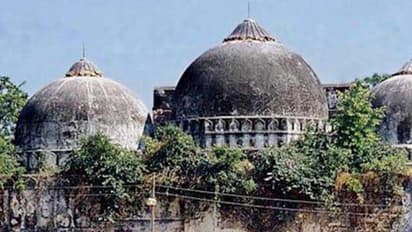 सुप्रीम कोर्ट का अयोध्या मामले में बड़ा बयान , कहा-दोनों पक्ष चाहें तो वह मध्यस्थता के जरिए सुलझा सकते हैं मामला