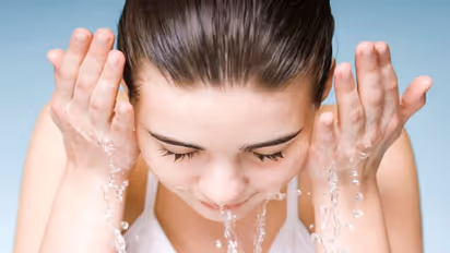 ত্বক হবে উজ্জ্বল-ফর্সা, বাড়িতে পড়ে থাকা জিনিস দিয়ে তৈরি করুন ফেসওয়াশ 