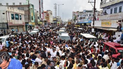 కోడెల అంతిమయాత్రలో వివాదం: రూట్ మ్యాప్ మార్చిన పోలీసులు, ఉద్రిక్తత
