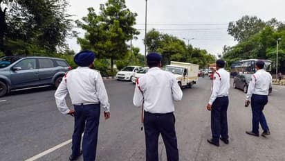 सावधान: आज घर से निकलेें सोच समझकर क्योंकि दिल्ली में है टैक्सी ऑटो और ट्रांसपोर्टर्स की हड़ताल