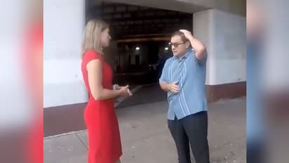 इंटरव्यू के बीच सांसद पर कबूतर ने कर दी पॉटी, फिर लड़की ने दिया ऐसा रिएक्शन